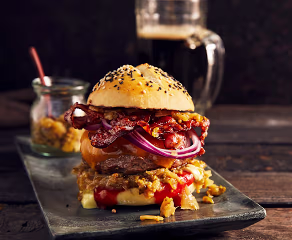 BURGER MENÜ